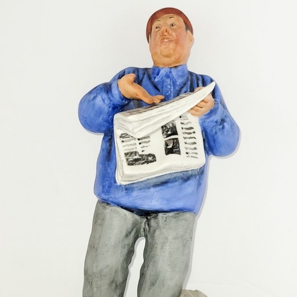 Royal Doulton Figurine - The Parisian HN2445 (Matte) - Picture 2 of 7